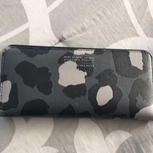 Marc Jacobs wallet